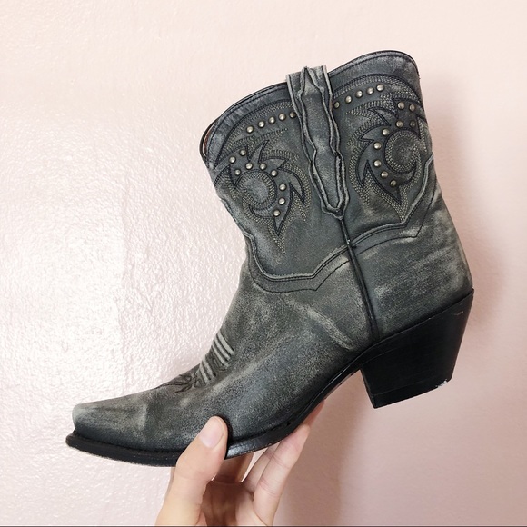 Dan Post Shoes - Hold